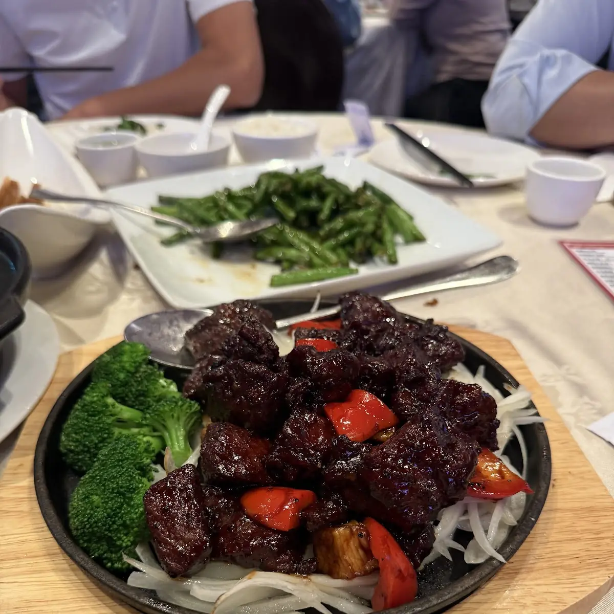 Black Pepper Steak Cubes 黑椒牛仔粒